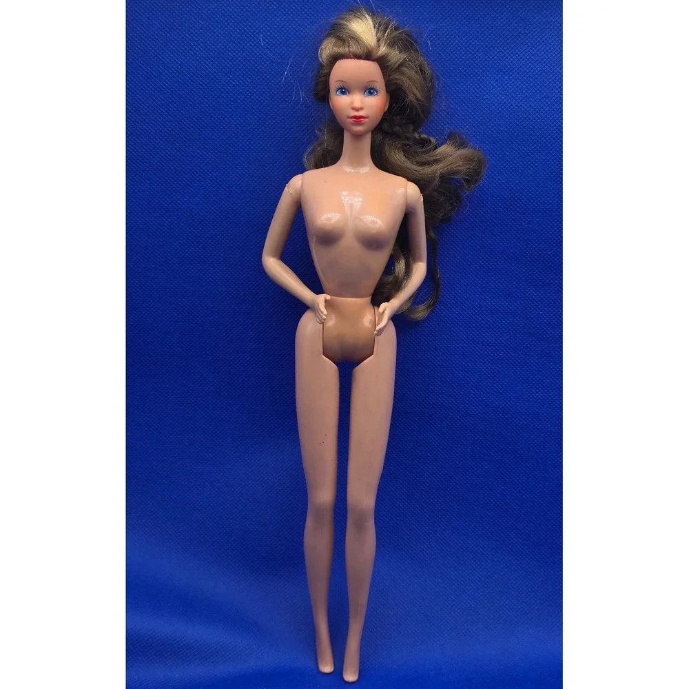 Vintage Mattel Heart Family Kiss & Cuddle Mom Barbie Doll 1986 No Clothes 80s